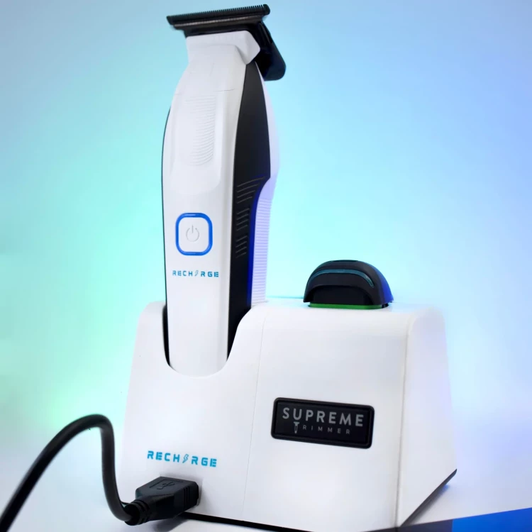 Střihací strojek STpro RECHARGE Trim - white