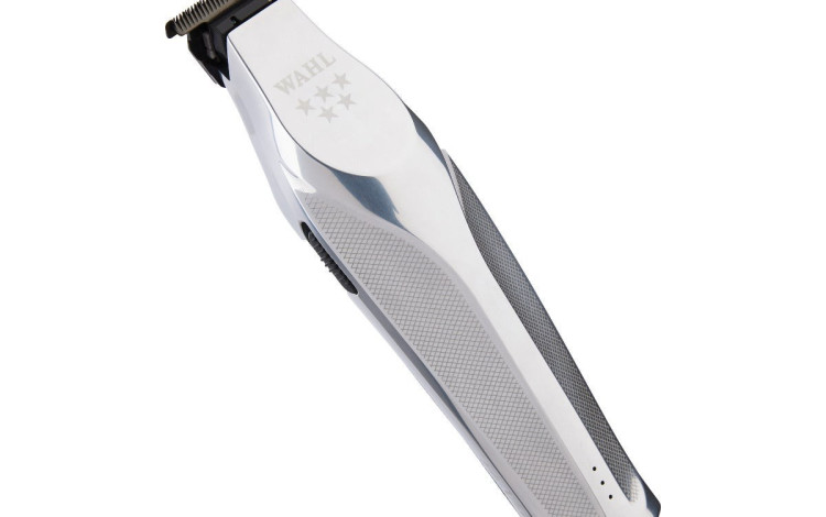 Nový střihací strojek WAHL Hi-Viz