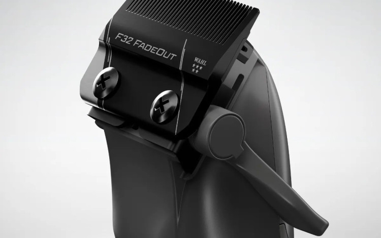 Excelentní profesionální střihací strojek WAHL VAPOR™